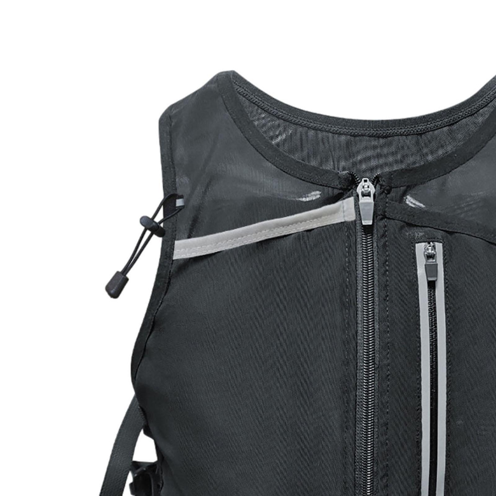 Running Gear Cool - سترة جري خفيفة الوزن متعددة الجيوب