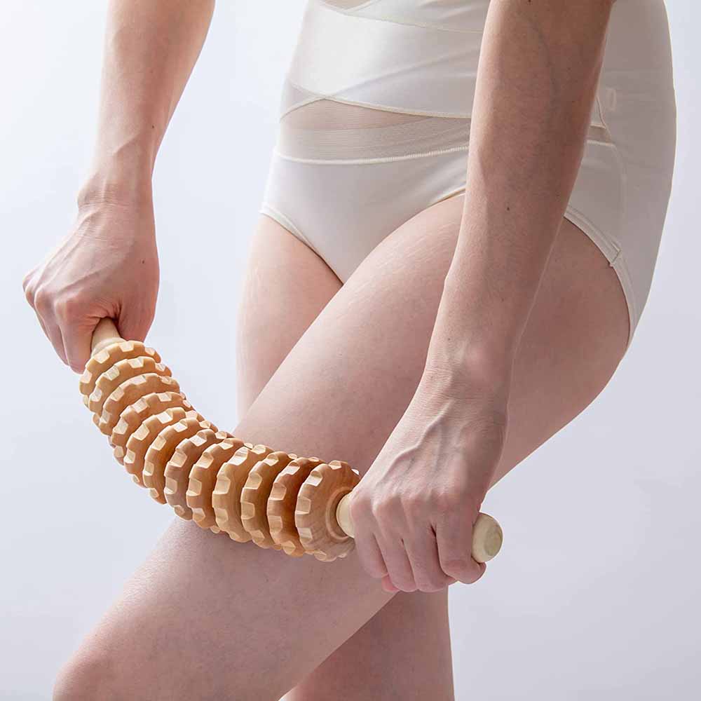 منحني الخشب تدليك الأسطوانة عص - مراجعة Muscle Roller Stick وسعره