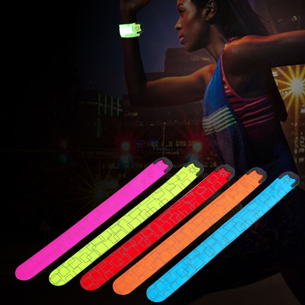 حزام ذراع للجري الليلي يعمل با - مراجعة Running Gear Reflective وسعره